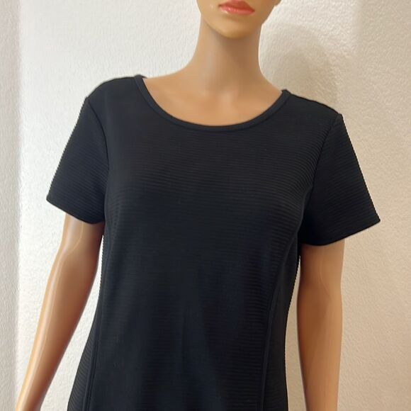 Chicos Dress Size 2 Black Scoop Neck Short Sleeve Ribbed Midi - Picture 3 of 11
